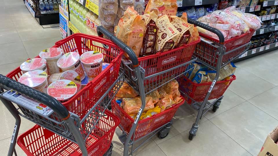 Hakodate La Salle Mission Club Helps Out