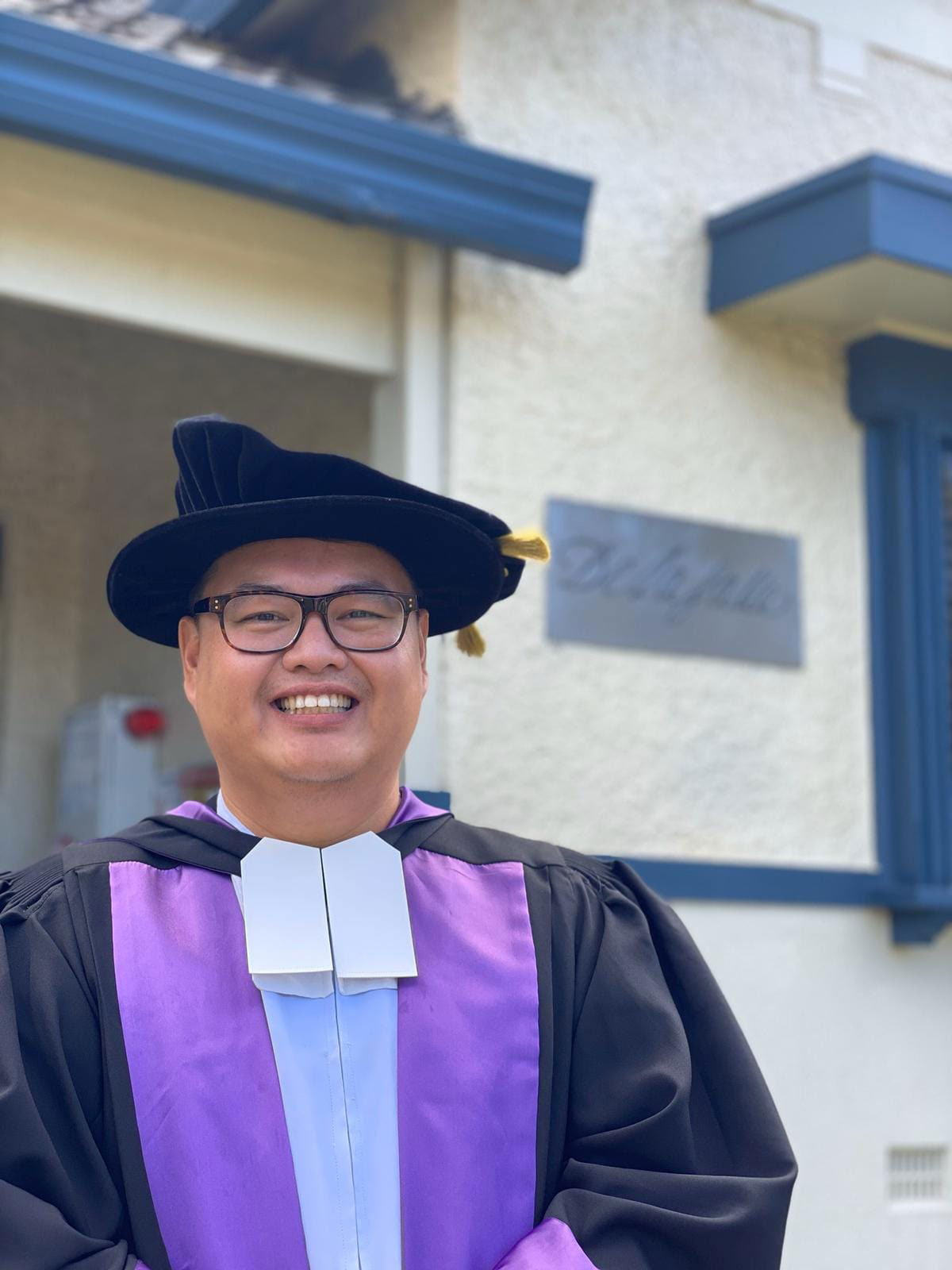 331-covid-19-graduation