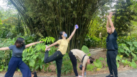 Year 2s in action at the Singapore Botanic Gardens